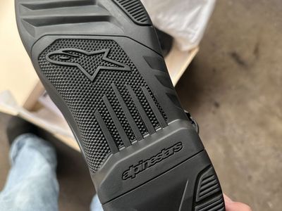 Brand New AlpineStar Tech 3 Dirt Bike Boots