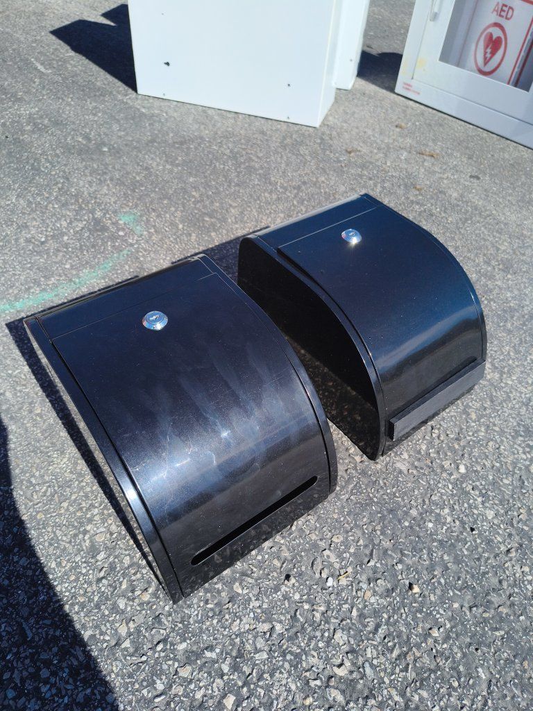 Wall Cash Box