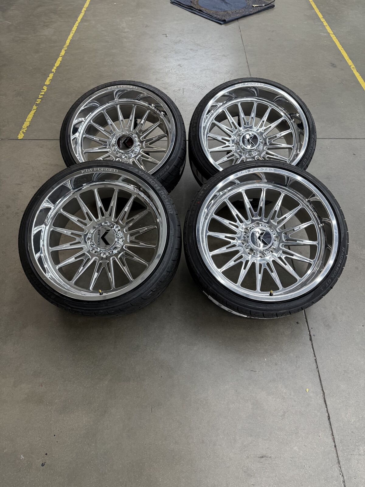 NEW 24x12 KG1 Taze/ 295/30/24 venom Ragnarocks