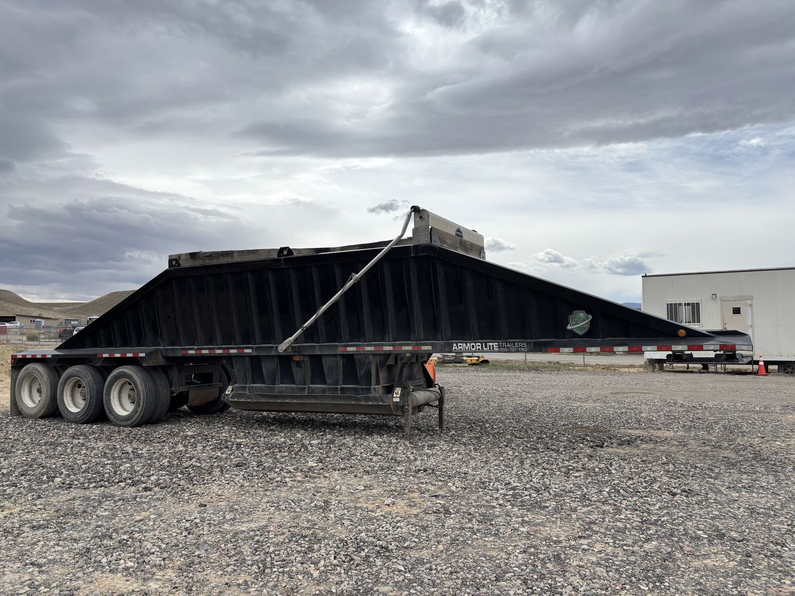 2020 Armor Lite SBD42 Triple Axle Belly Dump Trailer