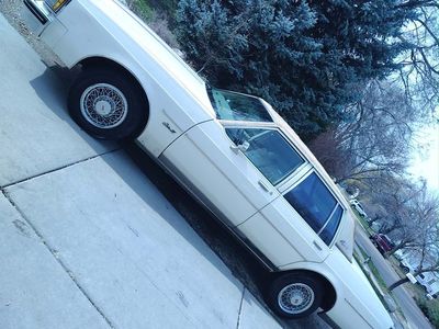 1983 OLDSMOBILE DELTA EIGHTYEIGHT ROYALE Brougham