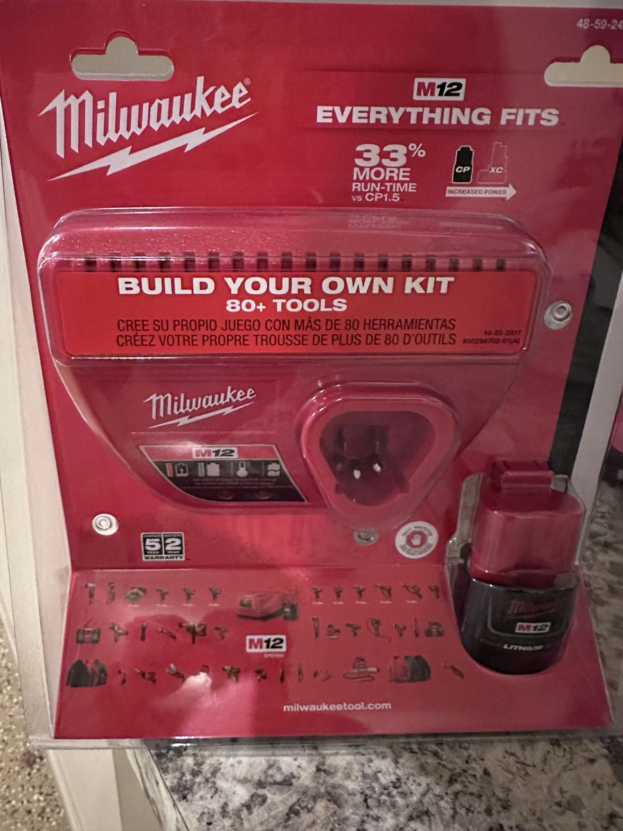 Milwaukee M12 chargers (3)