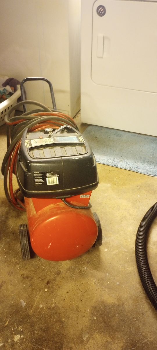 Husky air compressor