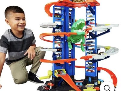 Hot Wheels Ultimate Garage Multi-Level Racing & Storage Playset with T-Rex