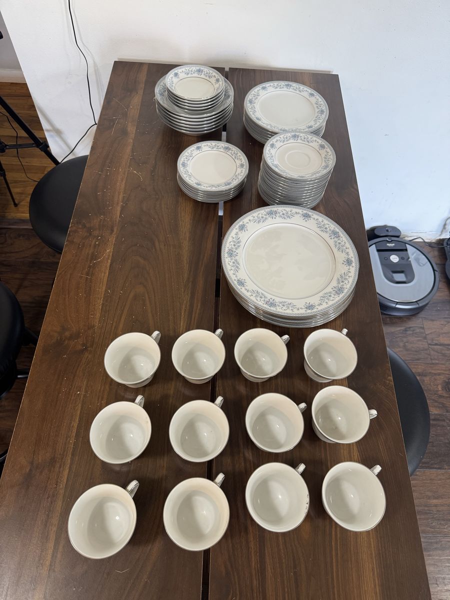Noritake Blue Hill Fine China Set – 53 Pieces