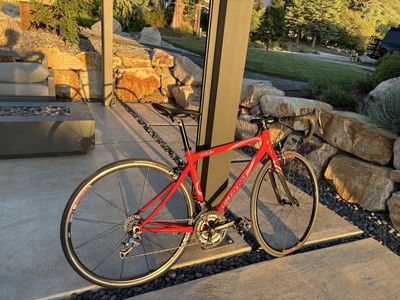 Giant OCR2 Road Bike – Shimano 105. Size SMALL