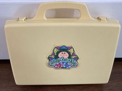 Vintage 1983 Cabbage Patch Beauty Set
