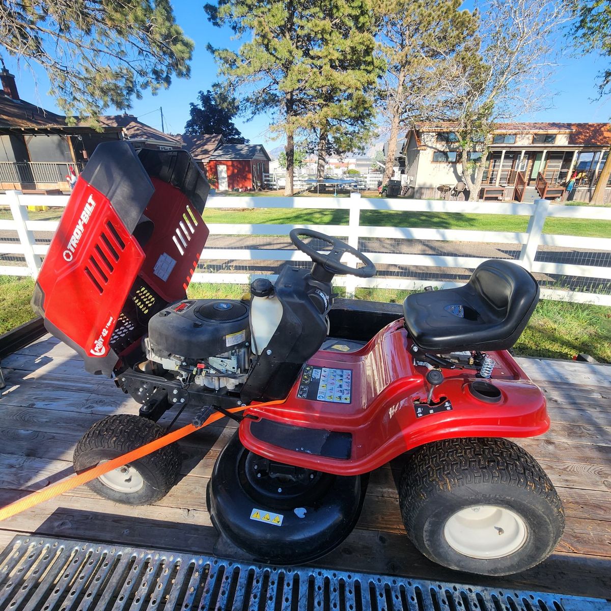 Riding Lawnmower