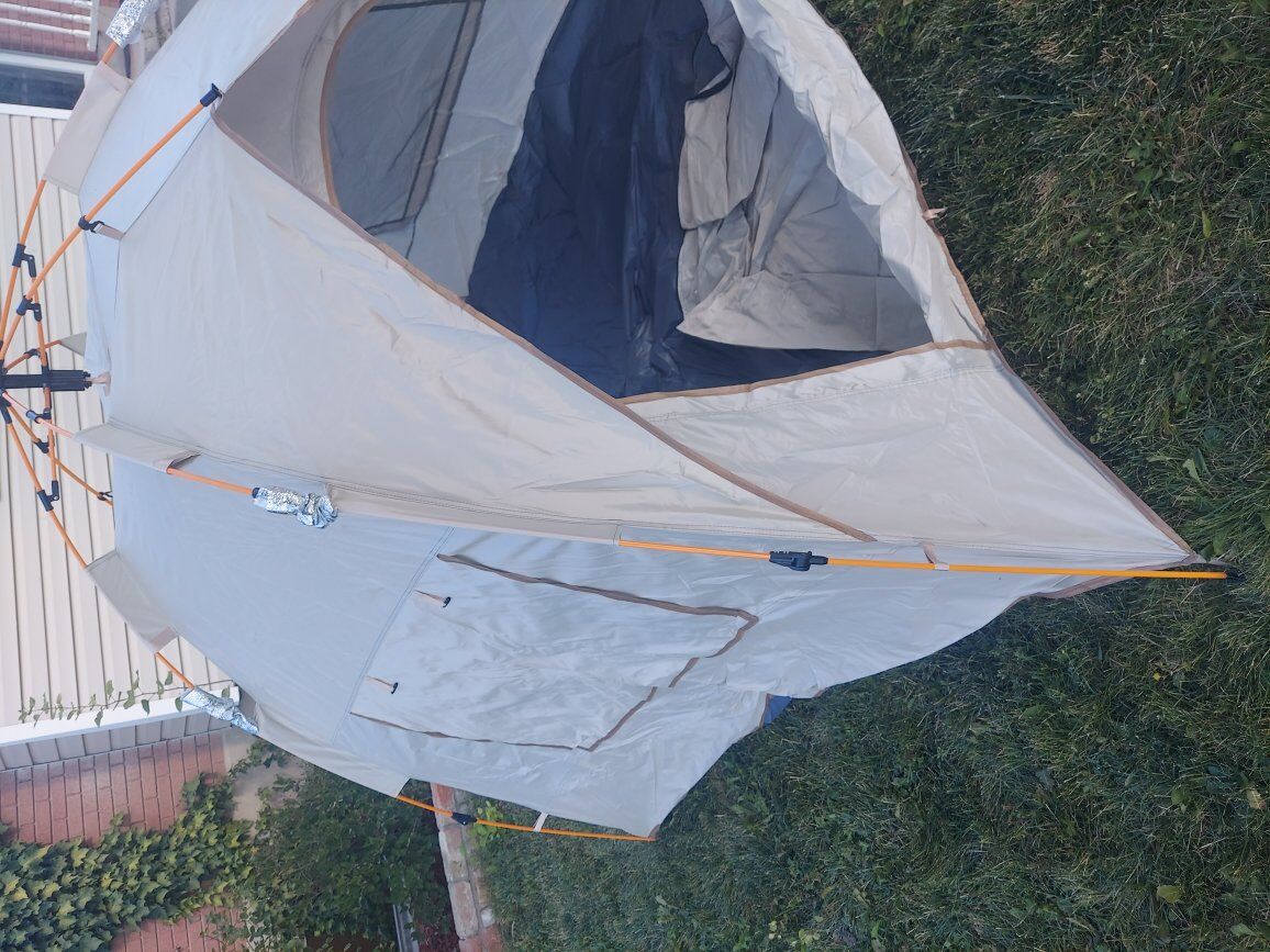 Quick-Setup Tent – Lightweight & Ready to Go !