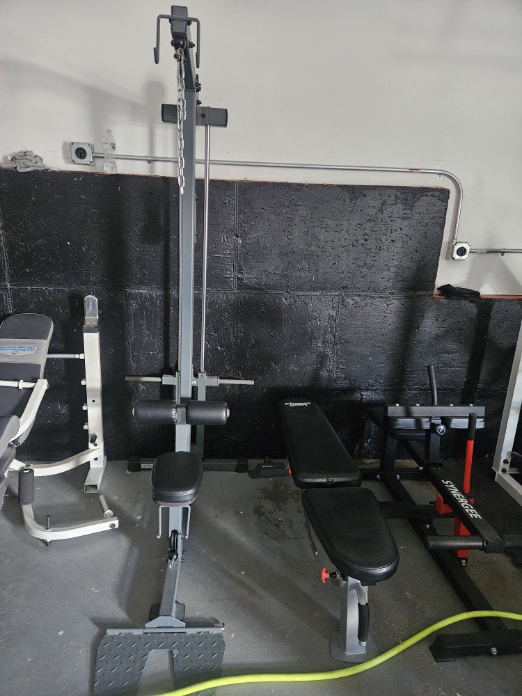 Main image 6