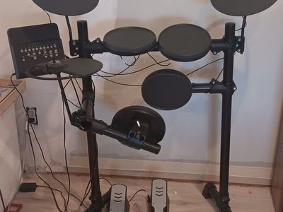 Yamaha DTX 400k