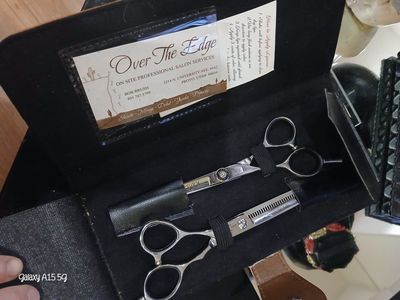 left handed Kansai Japanese Steel Hair Cutting Shears & Thinning Scissors Set in Case