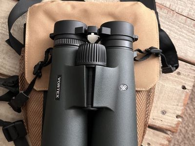 Vortex 12x50 HD Triumph Binoculars
