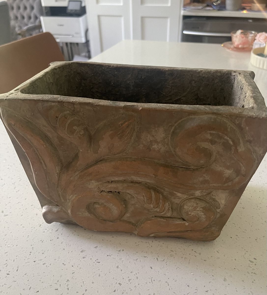 Main image 2