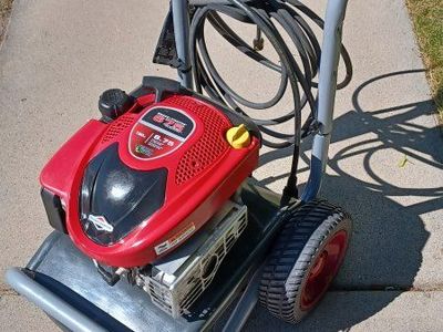 Briggs and Stratton Gas Pressure Washer