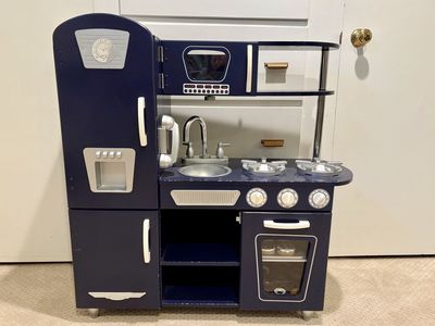 KidKraft Vintage Play Kitchen in Blue