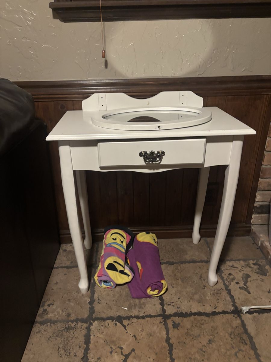 White Vanity Table with Mirror and Drawer
