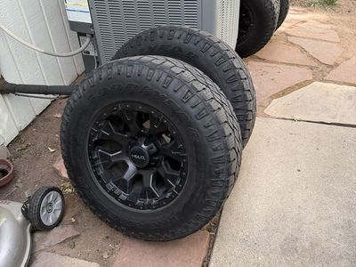 Helo Wheels w/ Goodyear Wrangler Duratrac Tires (Set of 4)