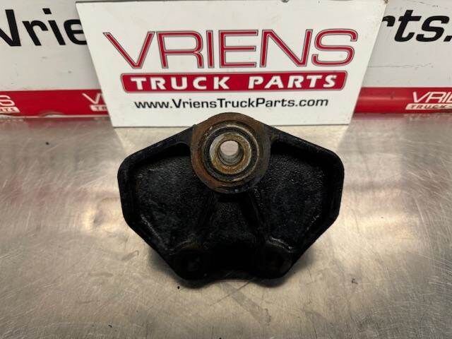 International 9400i Spring Hanger