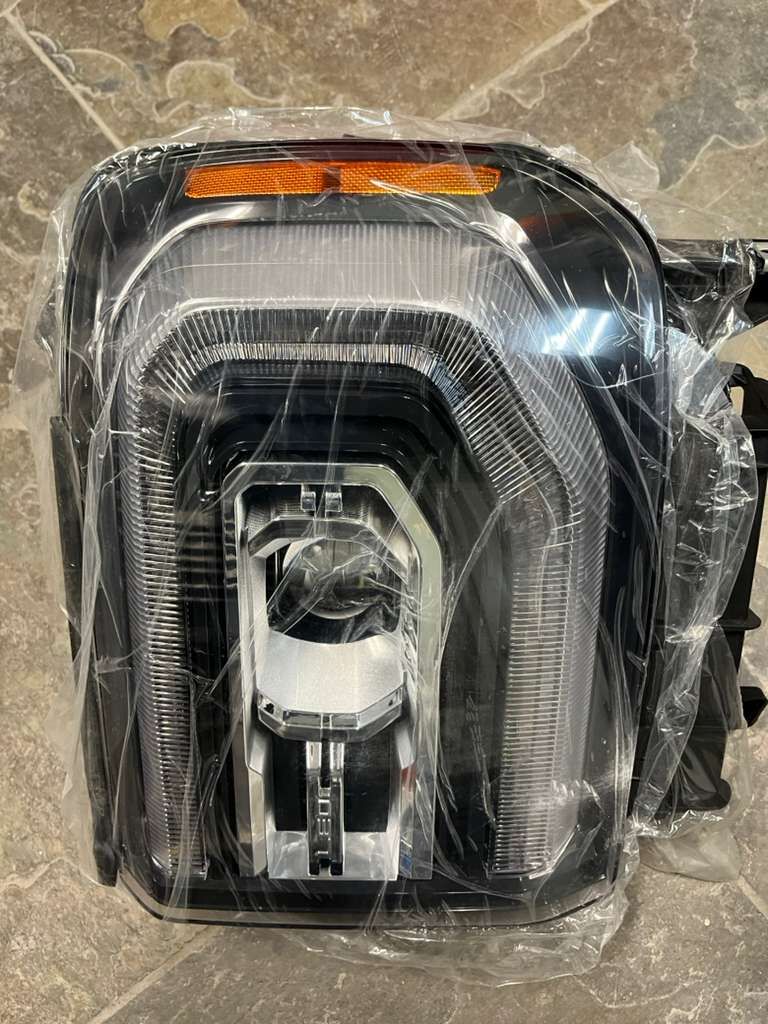 For 2016-2018 GMC Sierra 1500 OE Full LED Projector Headlight Headlamp - Driver side