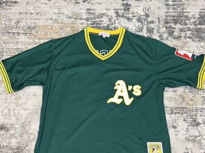 Authentic Oakland A's Canseco Jersey - Size Large