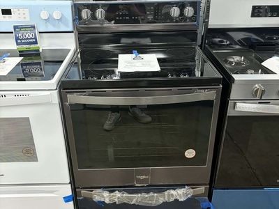 NEW WHIRLPOOL BLACK STAINLESS ELECTRIC CONVECTION RANGE