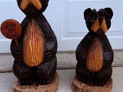 WOOD CARVED BEARS