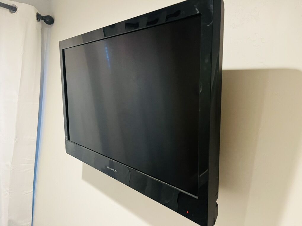 32 Tv Plus Fire Stick