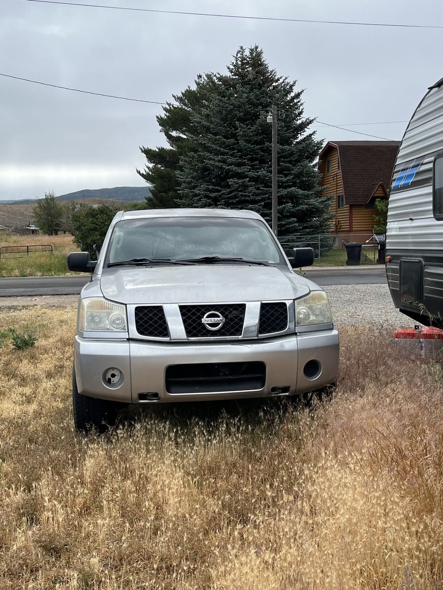 2006 Nissan Titan LE
