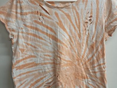 Joli & Joy Orange White Tie Dye Distressed T-Shirt Large