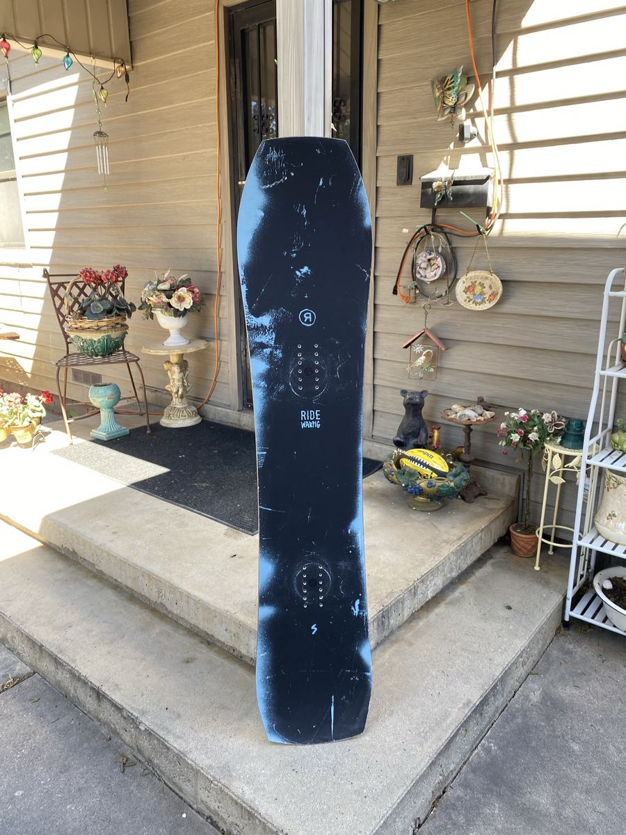 Mens snowboard