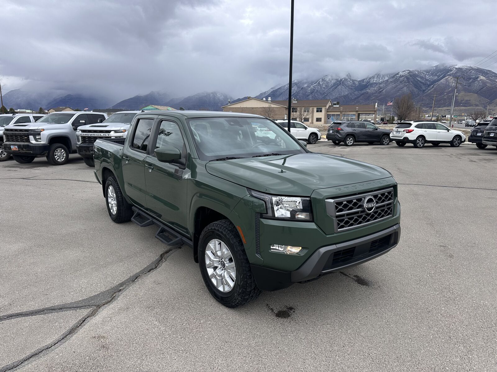 2022 Nissan Frontier SV