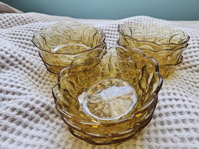 Vintage Mid-Century Modern Anchor Hocking Fairfield Amber Dessert Bowls – Set of 9