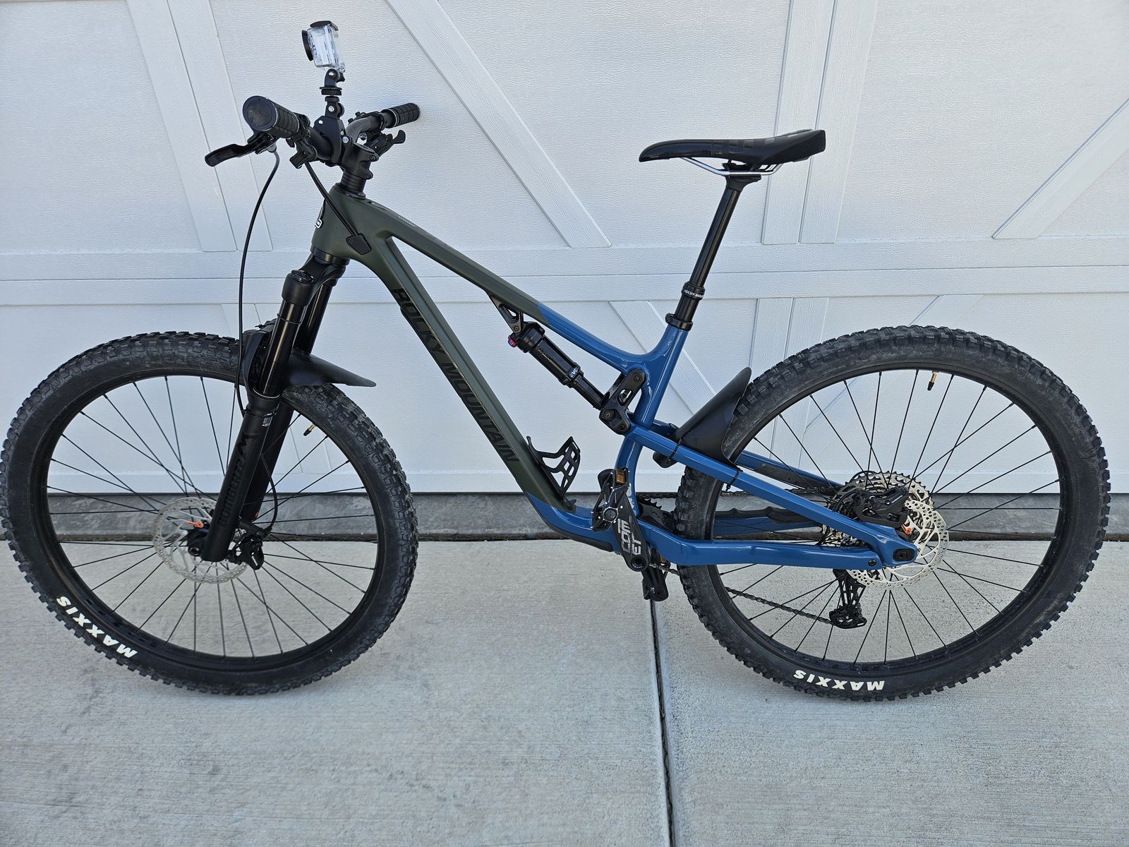 Rocky Mountain Instinct C30 Carbon Fiber