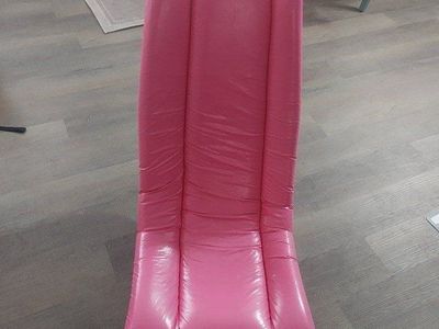 Vinyl Floor Rocking Chair