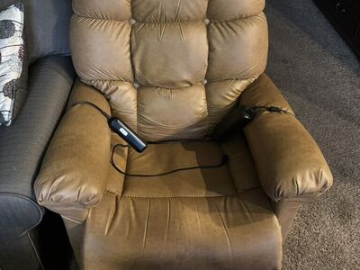 Lift Recliner