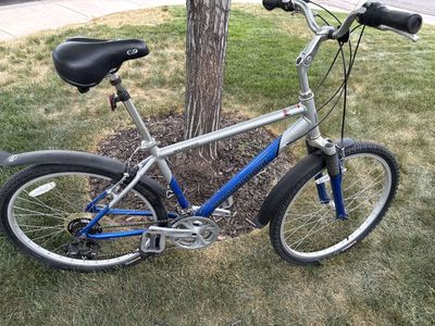 Adult Bike - Diamondback Wildwood