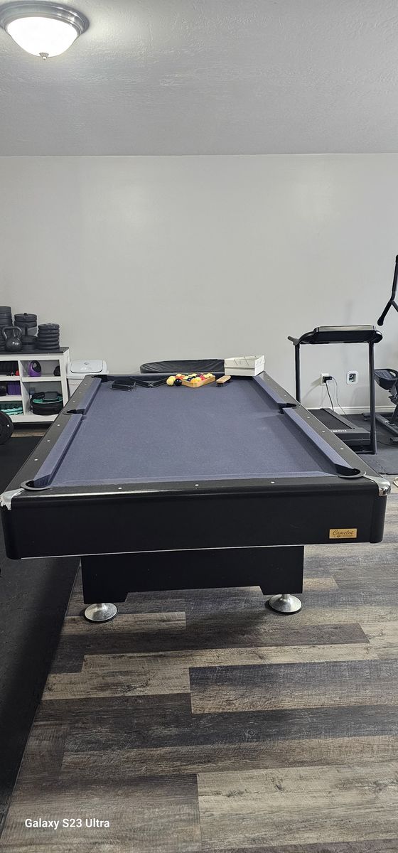 Tournament size slate pool table