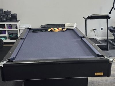 Tournament size slate pool table
