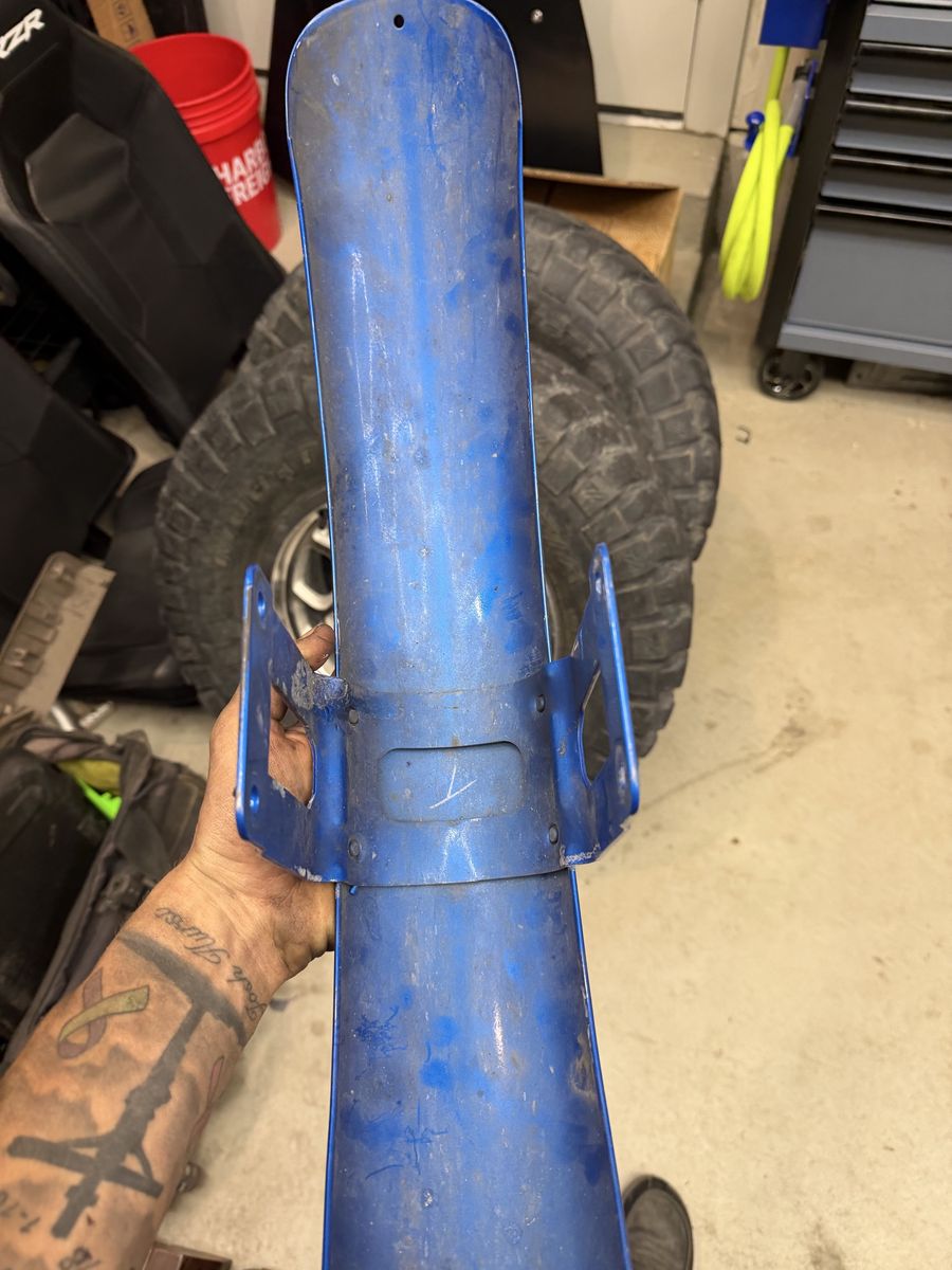 Main image 3