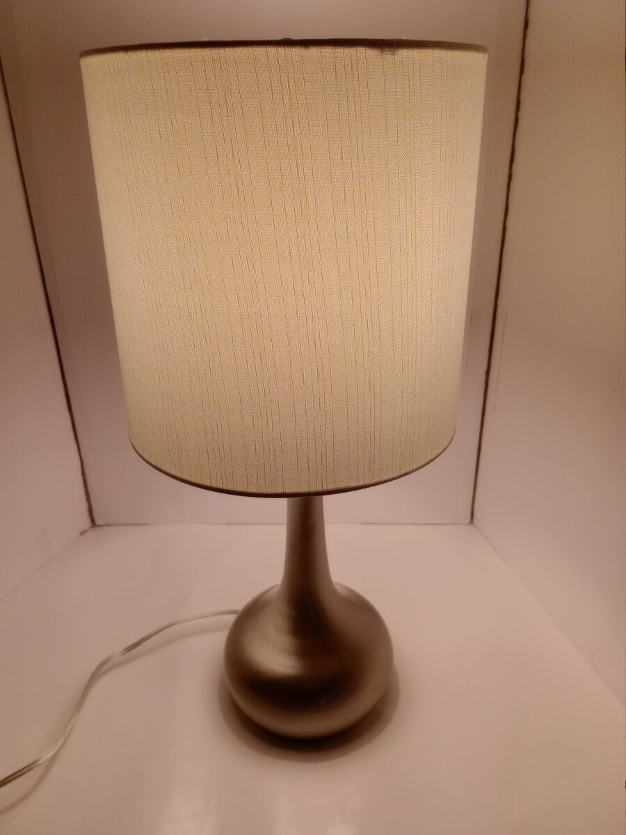 Lamp Table Metal Silver 22" Inches Tall