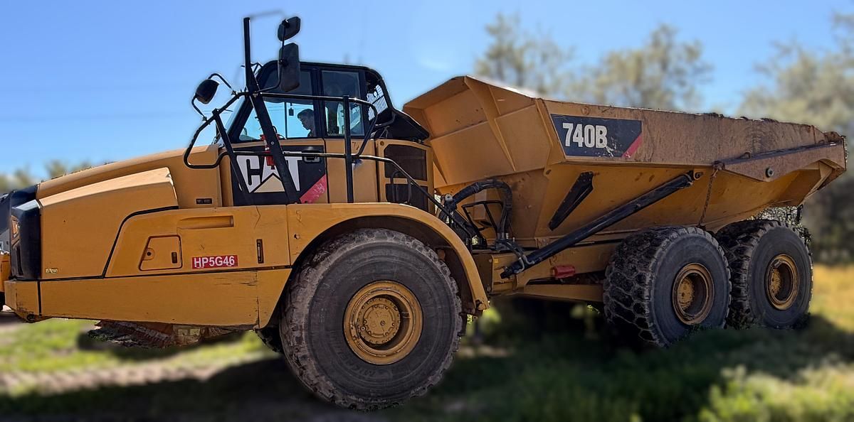 2014 caterpillar 740b