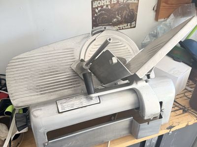 Hobart 1612 deli slicer heavy duty