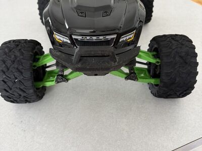 Traxxas Maxx V2 (wide)