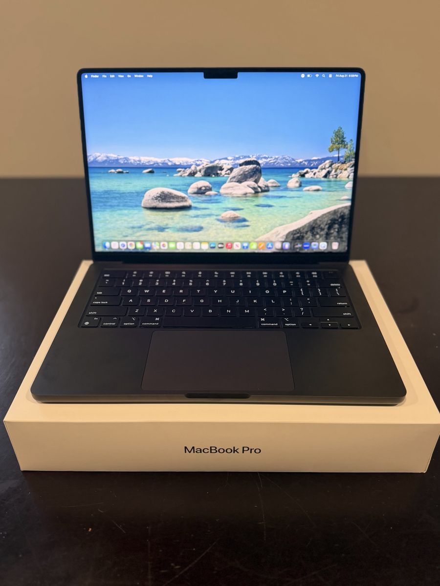 MacBook Pro Like new 