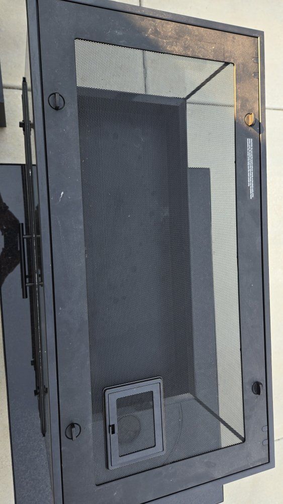 Main image 2