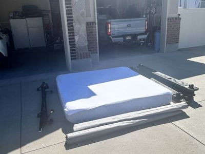 Casper King Mattress 80" x 76" x 10" with Frame
