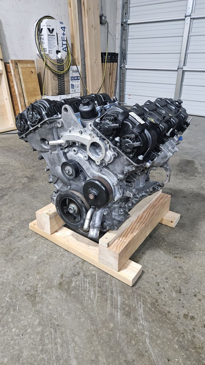 Main image 6