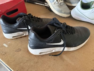 Nike golf shoes 11.5