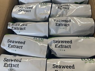 Eco gardener brand Seaweed Extract fertilizer Ten 2.2 lb bags